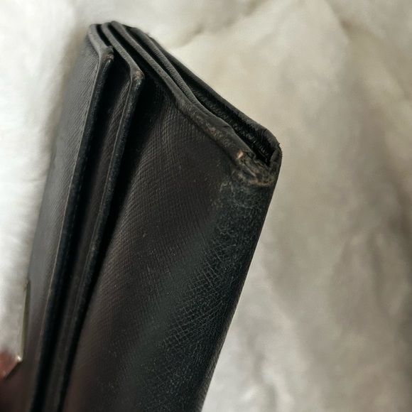 Authentic PRADA double snap long leather black wallet - Picture 15 of 16